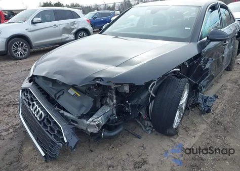 2024 Audi A4 Premium Plus 45 z USA, uszkodzony, nr VIN WAUEAAF41RN009256